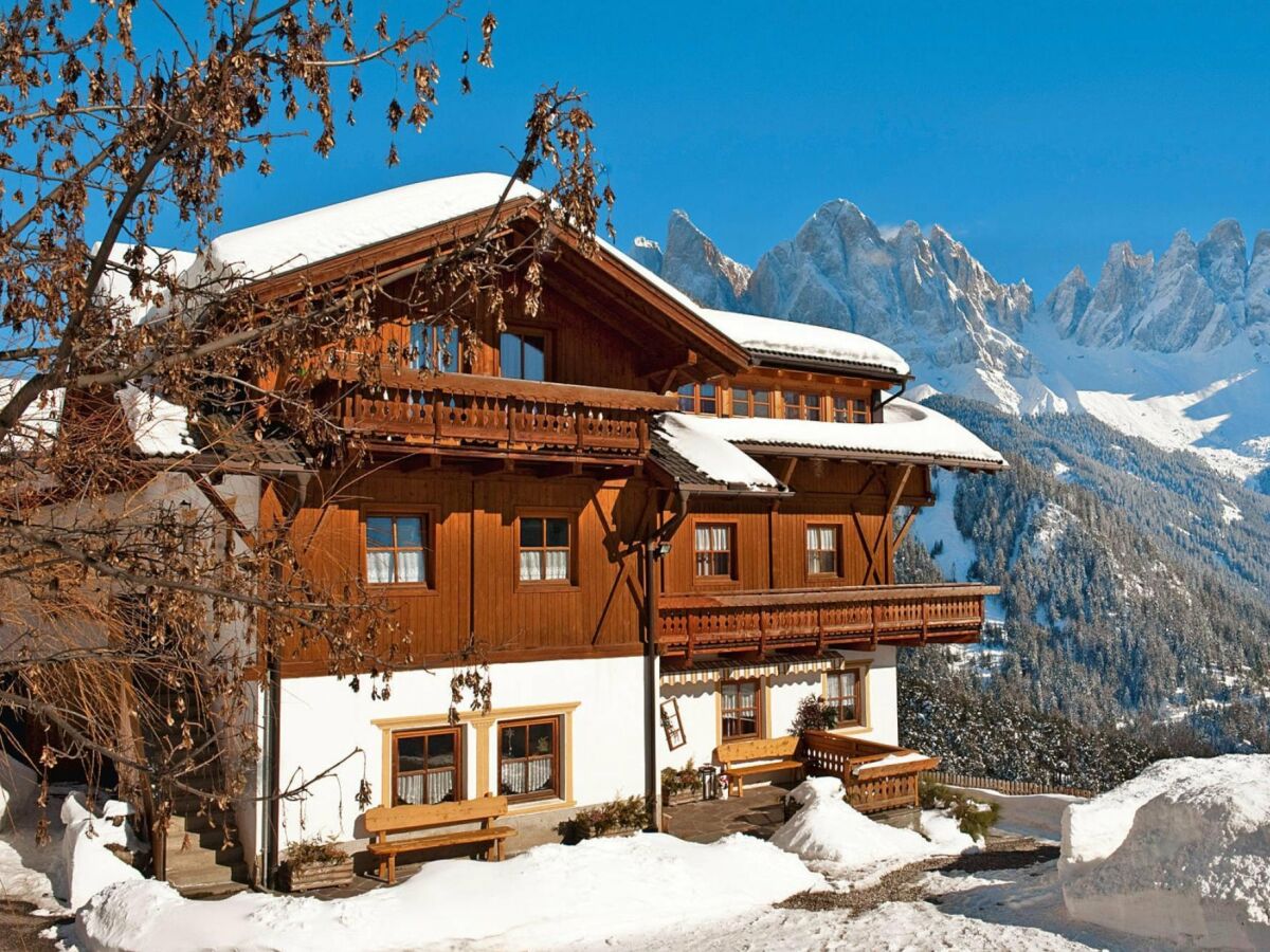 Apartment Chalet in Funes Valley with Dolomites Views - Outdoor photo 3