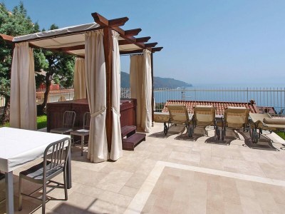 Holiday park Ferienwohnung in Taormina mit Whirlpool - Outdoor photo 8