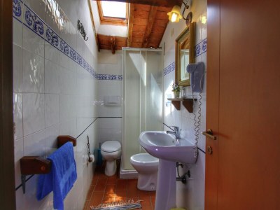 Farmhouse Cottage in Tuscany with patio - Features photo 28