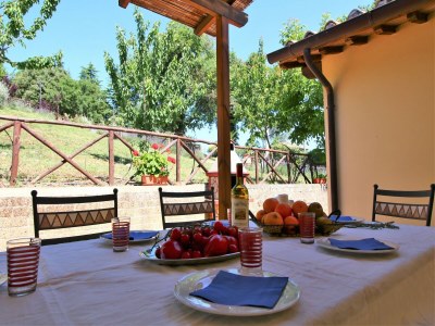 Farmhouse Bauernhaus in Lazio mit Blick auf Bolsena - Outdoor photo 6