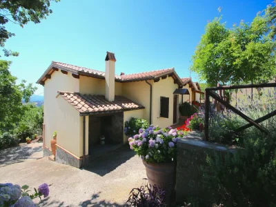 Farmhouse Bauernhaus in Lazio mit Blick auf Bolsena - Outdoor photo 9