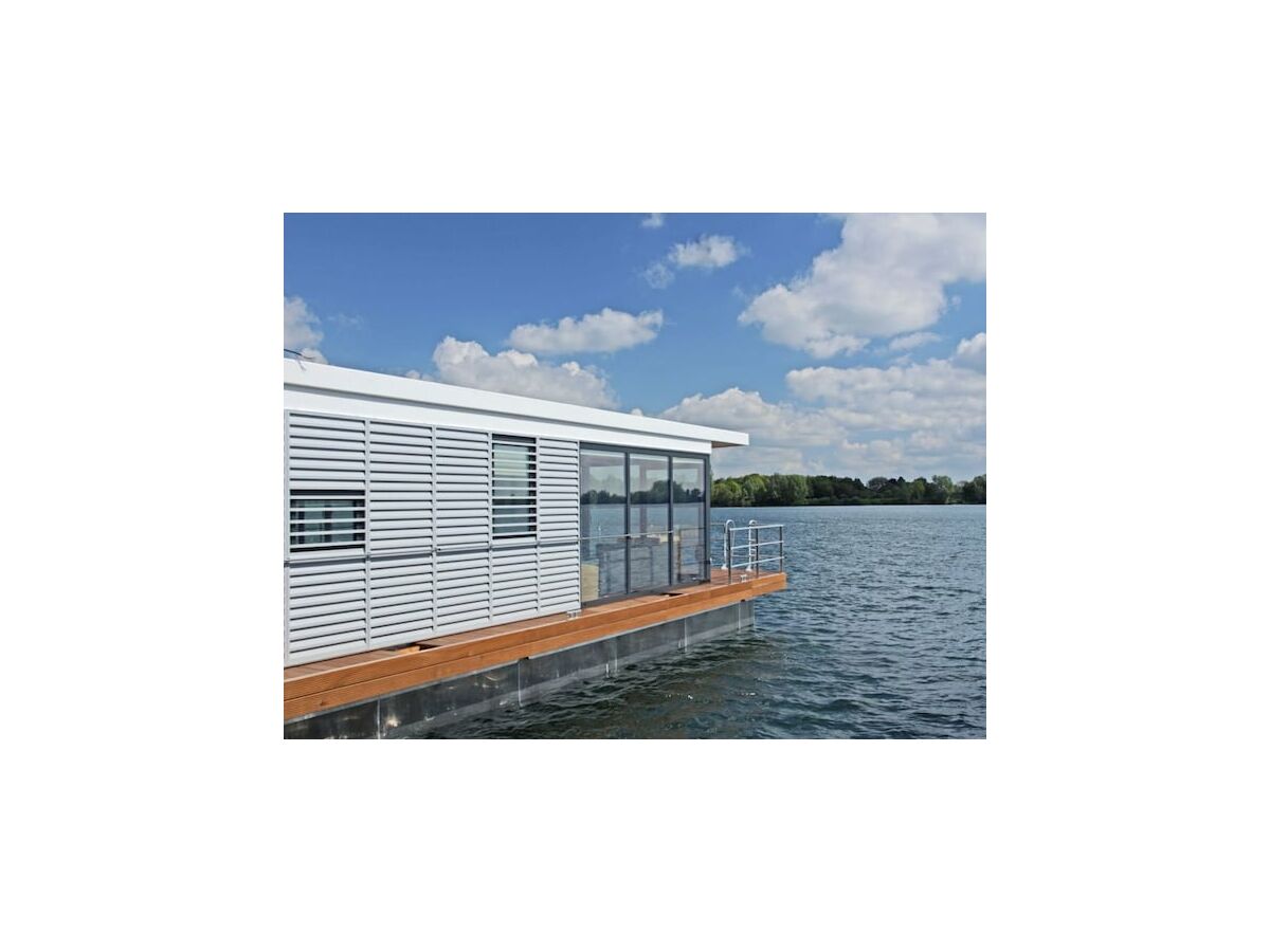 House boat Hausboot am Xantener Nordsee