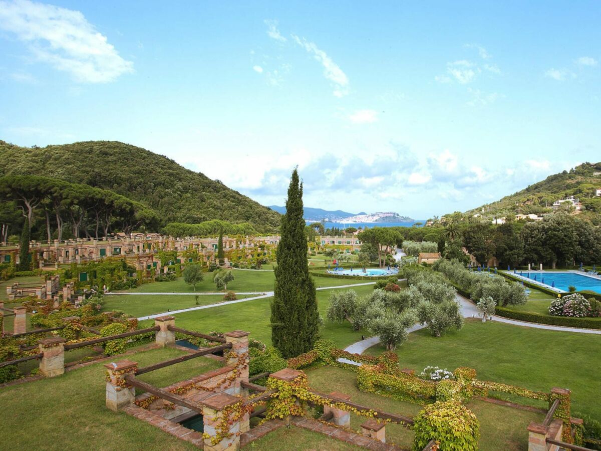 Holiday park Apartment in Bagnaia near Gulf of Portoferraio - Outdoor photo 5