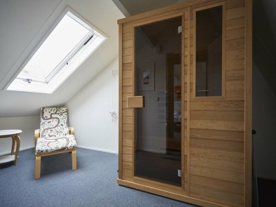 Holiday park Holiday Home in Zeeland near Lake & Sauna - Outdoor photo 25