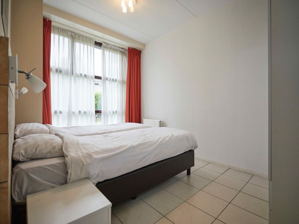 Holiday park Holiday Home with Garden in Zeeland - Features photo 4