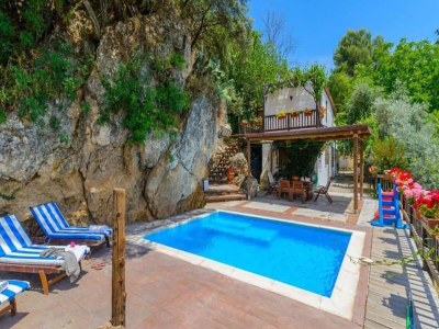 Holiday house Bauernhaus am Fluss in Algarinejo - Outdoor photo 12