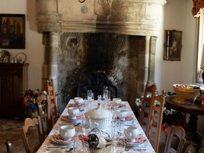 Castle Schönes Schloss in Le Veurdre mit privatem Pool - Features photo 14