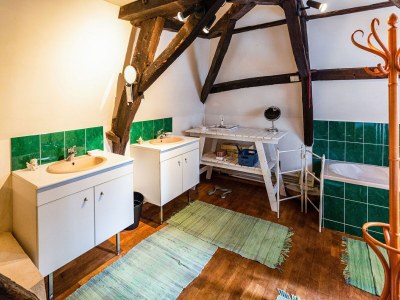 Castle Schönes Schloss in Le Veurdre mit privatem Pool - Features photo 30