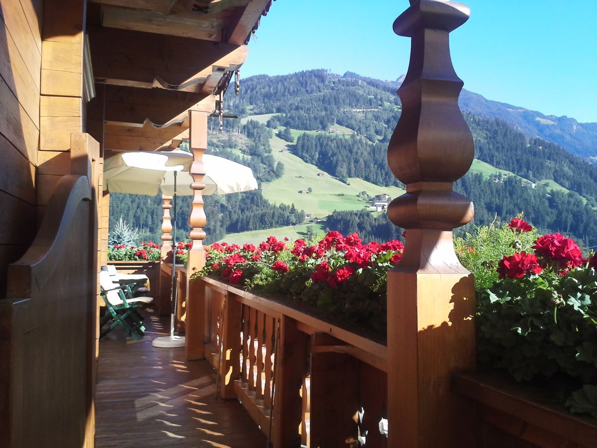 Holiday apartment Apartment "Alpenrose" - Outdoor photo 4
