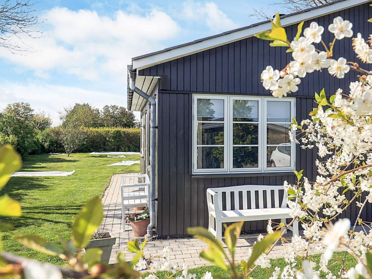 Holiday house Gemütliches Sommerhaus in der Nähe von Ore Strand