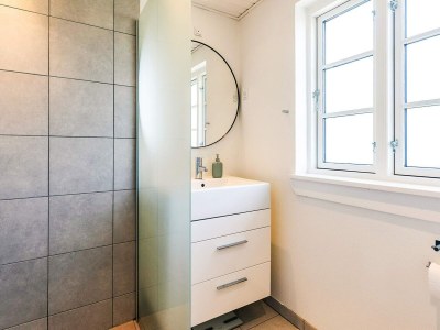 Holiday house Gemütliches Sommerhaus in der Nähe von Ore Strand - Outdoor photo 17