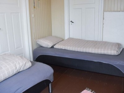 Holiday house 6 person holiday home in Fjørtoft - Outdoor photo 9