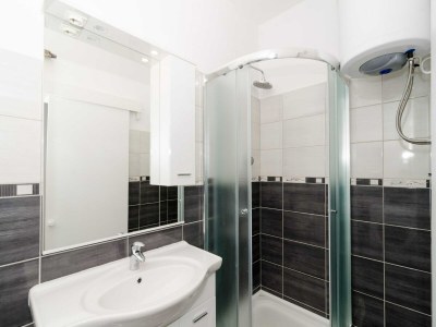 Apartment Apartment with terrace and sea view - Features photo 4