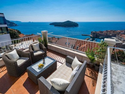 Apartment Apartments Isabora - Premium Two-Bedroom Apartment with Terrace and Sea View in Dubrovnik - Apartment