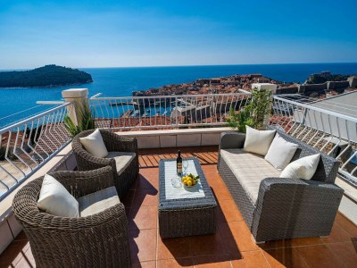 Apartment Apartments Isabora - Premium Two-Bedroom Apartment with Terrace and Sea View - Outdoor photo 17
