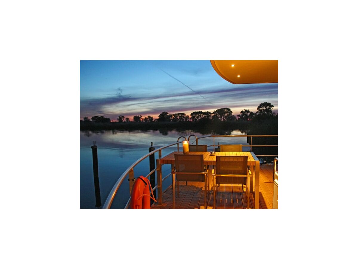 House boat Hausboot in Ueckermuende - Outdoor photo 2