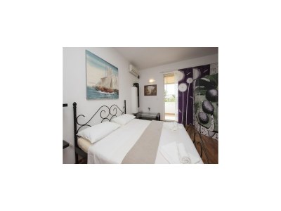 Holiday house Holiday Home Elijah Creek - One Bedroom Home with Pool - Features photo 8