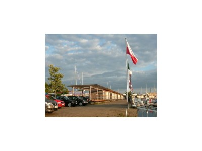 House boat Hausboot in Kroeslin am Bodden - Environment photo 10