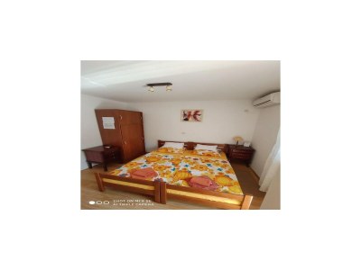 Apartment Studio apartment with balcony in Vinisce - Features photo 14