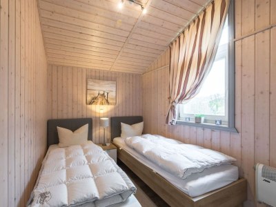 Holiday house Ferienhaus im Ferienpark Mueritz - Features photo 12