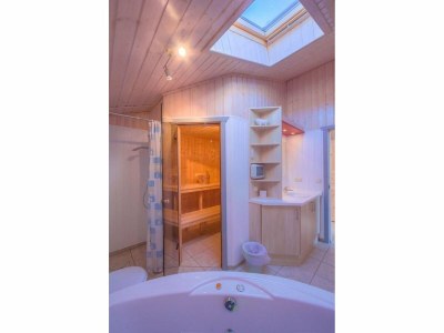 Holiday house Ferienhaus im Ferienpark Mueritz - Outdoor photo 37