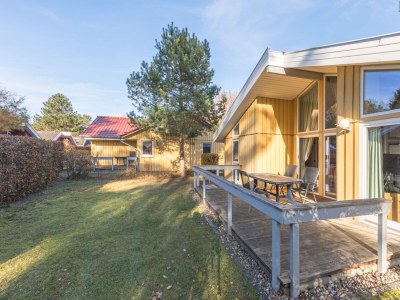 Holiday house Ferienhaus mit Sauna im Ferienpark Mirow - Outdoor photo 4