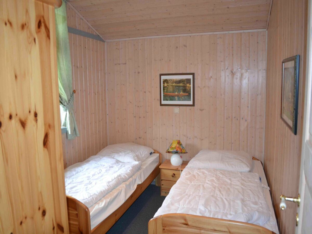 Holiday house Ferienhaus mit Sauna im Ferienpark Mirow - Outdoor photo 5