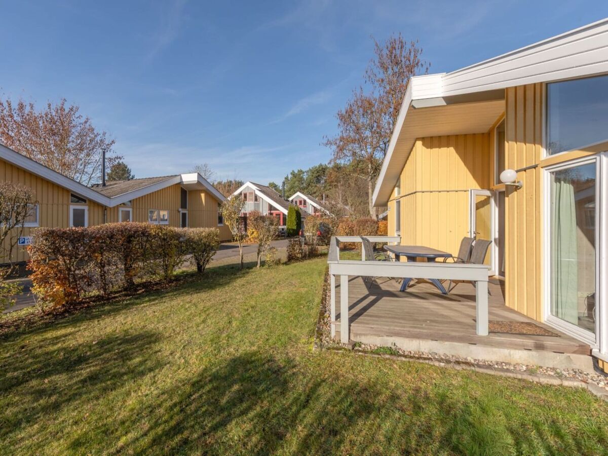 Holiday house Ferienhaus mit Sauna im Ferienpark Mirow - Outdoor photo 2