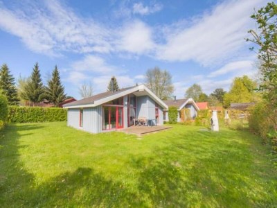 Holiday house Ferienhaus mit Sauna im Ferienpark Mirow - Outdoor photo 2
