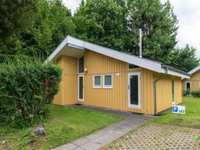 Holiday house Ferienhaus mit Sauna im Ferienpark Mirow - Outdoor photo 2