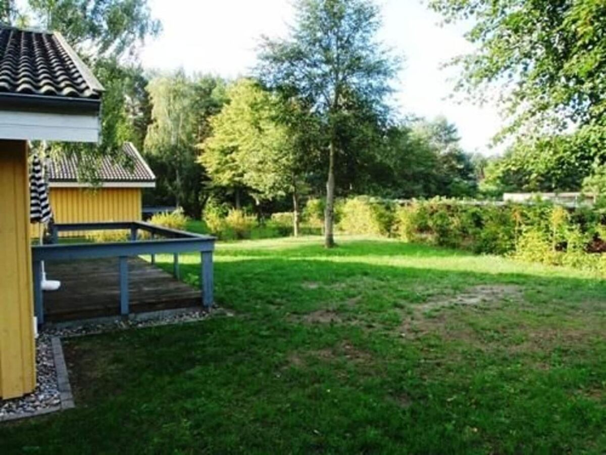 Holiday house Ferienhaus mit Sauna im Ferienpark Mirow - Outdoor photo 2