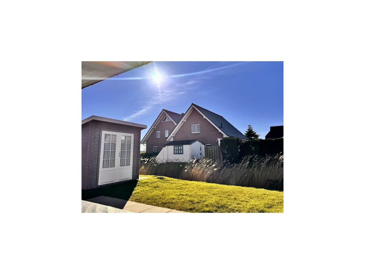 Holiday house Ferienhaus mit viel Platz in Burhave - Outdoor photo 2