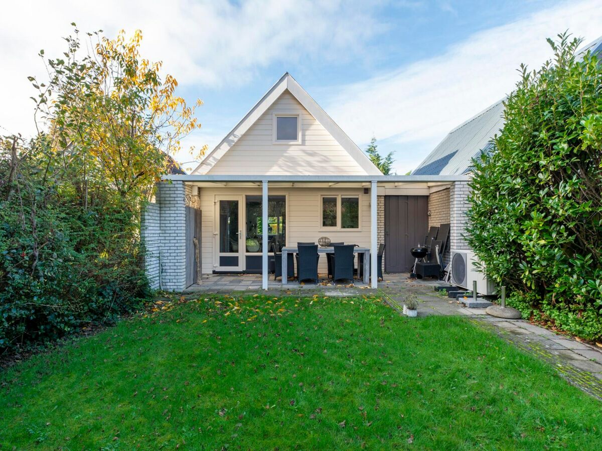 Holiday house Familienhaus Sint Maartenszee am Strand - Outdoor photo 3