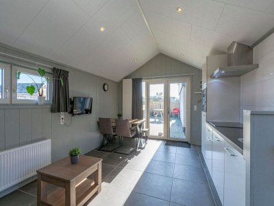 Holiday house Beach house 't Koepeltje near dunes - Features photo 2