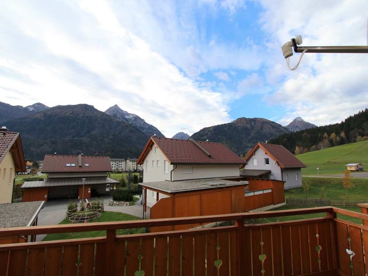 Chalet Chalet in Kötschach near Ski Slopes & Sauna - Outdoor photo 4