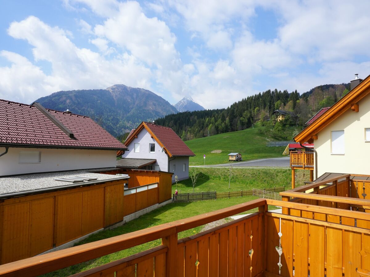 Chalet Chalet in Kötschach near Ski Slopes & Sauna - Outdoor photo 5