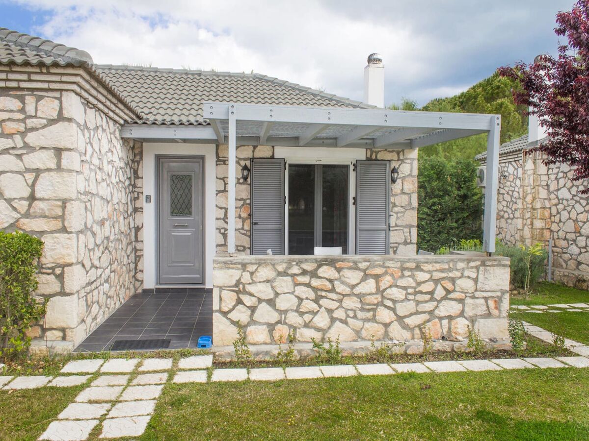 Villa Villa near Sea in Agrilia - Outdoor photo 3