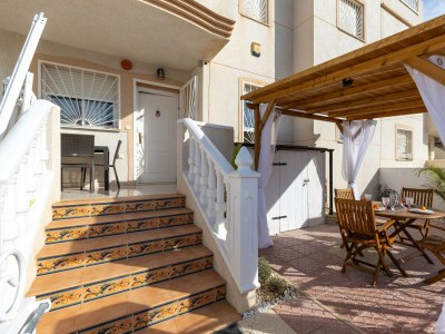 row house Casa Cristina by Fidalsa - Outdoor photo 8