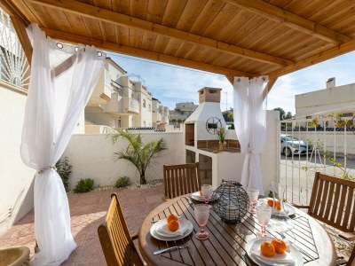 row house Casa Cristina by Fidalsa - Outdoor photo 10