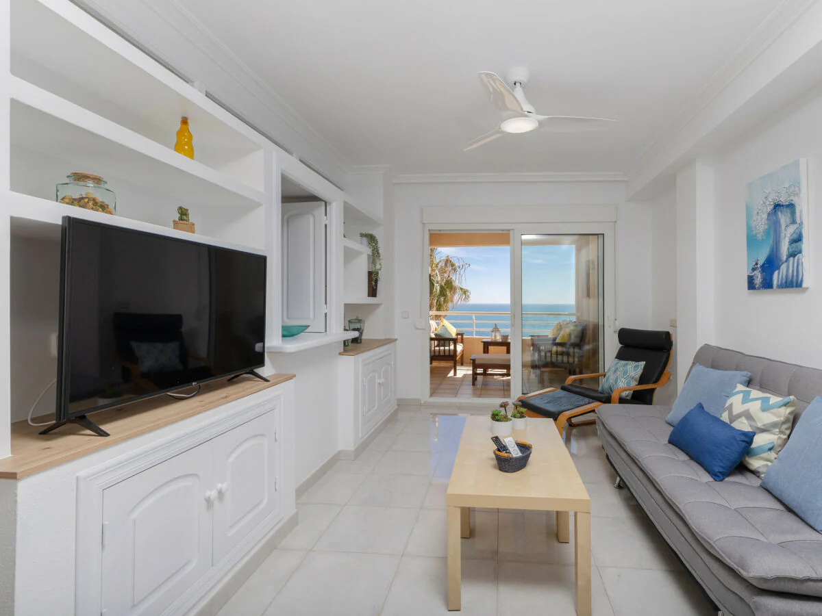 Apartment Feel at Home by Fidalsa - Features photo 5