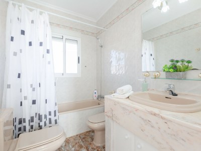 Villa Fidalsa Grand White House - Features photo 19