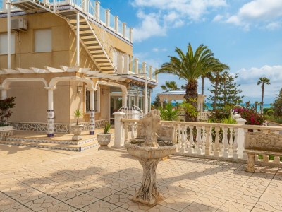 Villa Fidalsa Mediterranean Beachfront - Outdoor photo 8