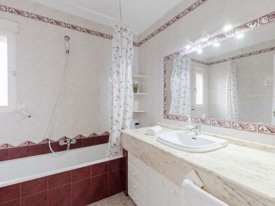 Villa Fidalsa White House Premium - Features photo 23