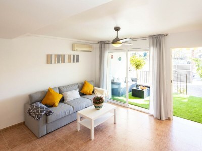 Villa Golden Coast Retreat by Fidalsa - Features photo 8