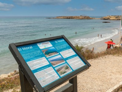 Villa Luxurious & Comfy by Fidalsa - Environment photo 36