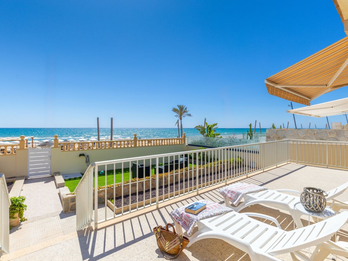 row house Rise & Shine by Fidalsa - Outdoor photo 2