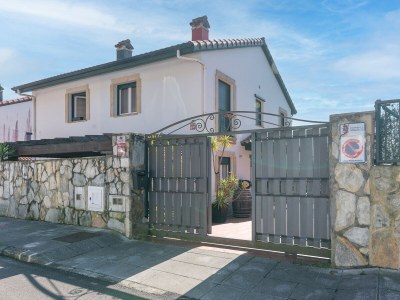 row house Seaside Retreat by Fidalsa - Outdoor photo 3