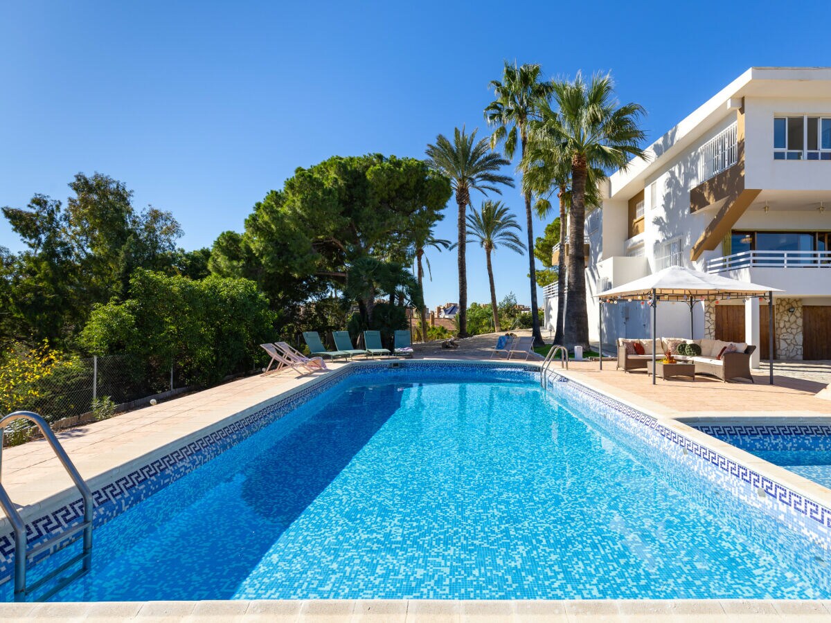 Villa Urban Elegance by Fidalsa