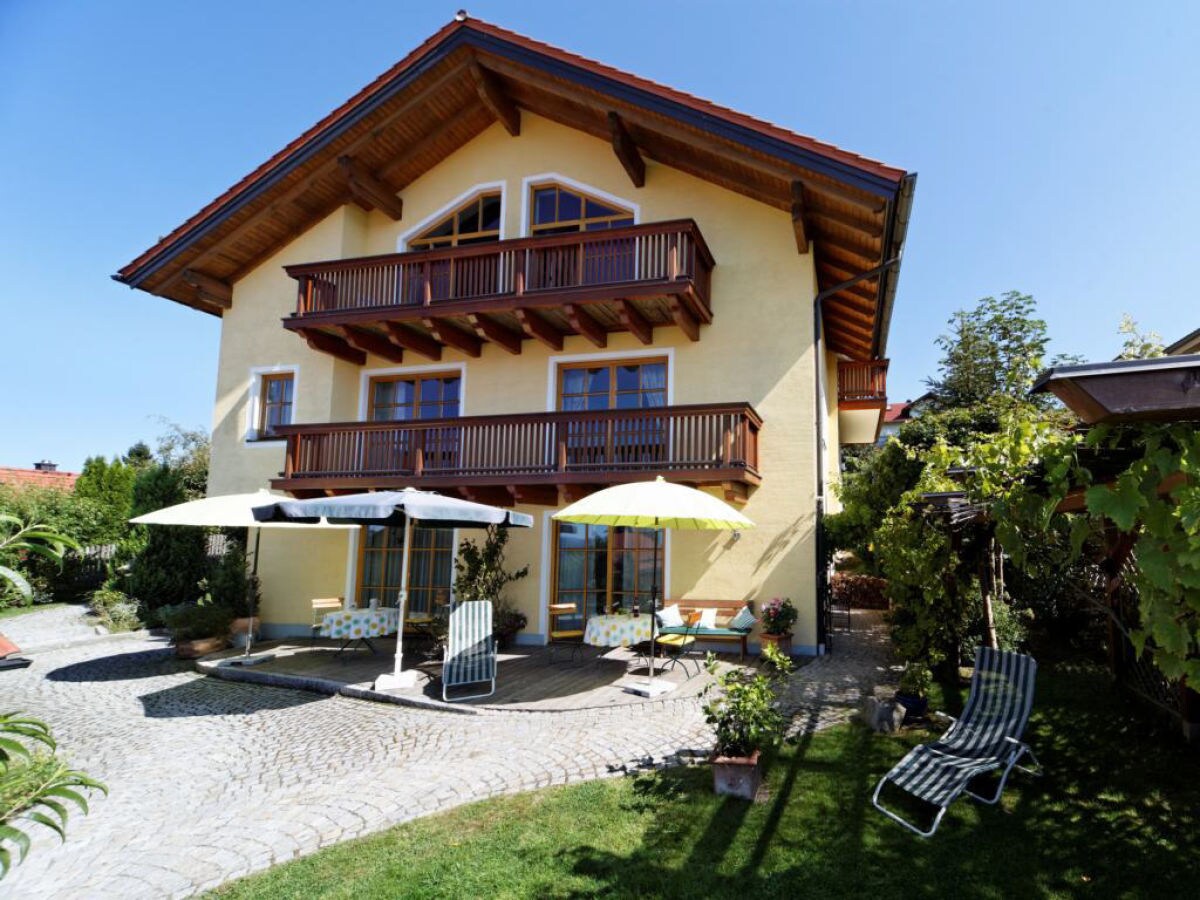 Holiday apartment Ferienapartment Zum Sonnenhügel Ferienwohnung " Waldheimat " - Outdoor photo 2