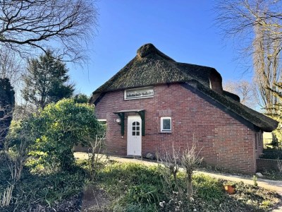 Apartment Ferienwohnung im Reetdachhaus, Burhave - Outdoor photo 2